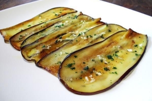 Comment faire des aubergines à l'ail