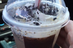 Comment faire des mcdonalds oreo frappé à la maison