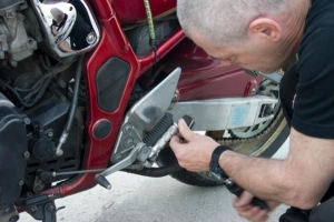 Comment retirer le catalyseur d'une moto