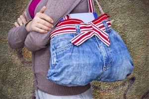 Comment transformer un t-shirt en sac