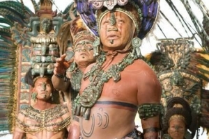 Que portaient les mayas