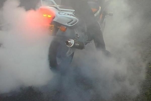 Pourquoi ma moto fume